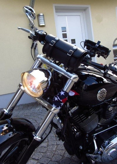 Harley Davidson vintage leather handle bar bag, black, distressed. vntg.
